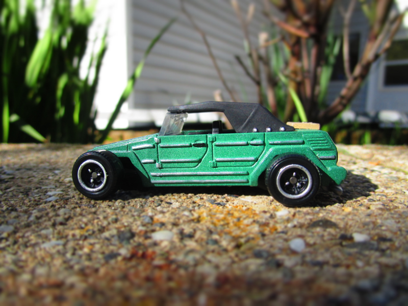 Illustration for article titled It's a Rod Thing: Custom HotwheelsÂ